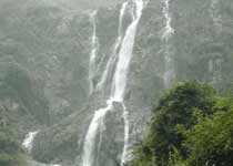 百丈瀑
